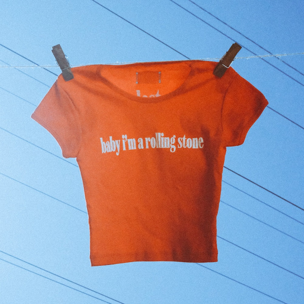 cliché red baby tee editorial